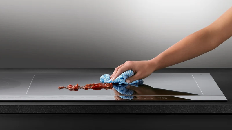Fisher & Paykel 60cm Series 9 1 Burner + 2 Zone Hybrid Cooktop, 2 SmartZones, LPG