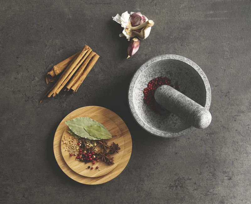 Joseph Joseph Dash Pestle and Mortar with Bamboo Lid
