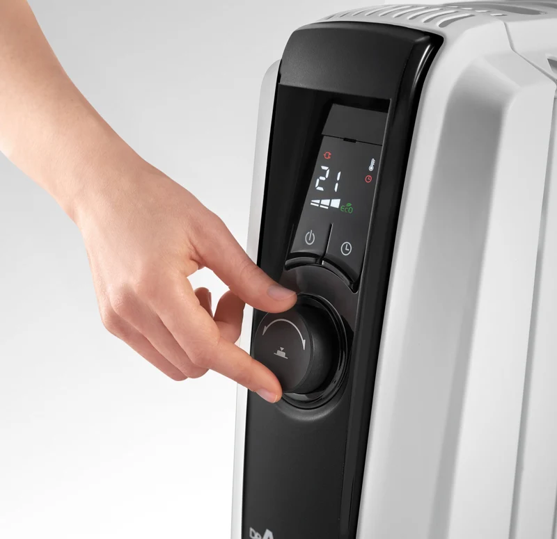 DeLonghi 2400W Dragon 4 Pro Oil Column Heater