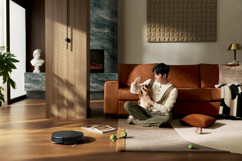 Roborock Saros 20 Robotic Vacuum