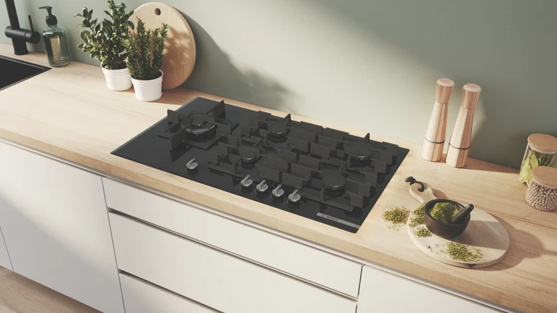 Bosch Series 6, 90cm Gas Cooktop Tempered Glass, Black