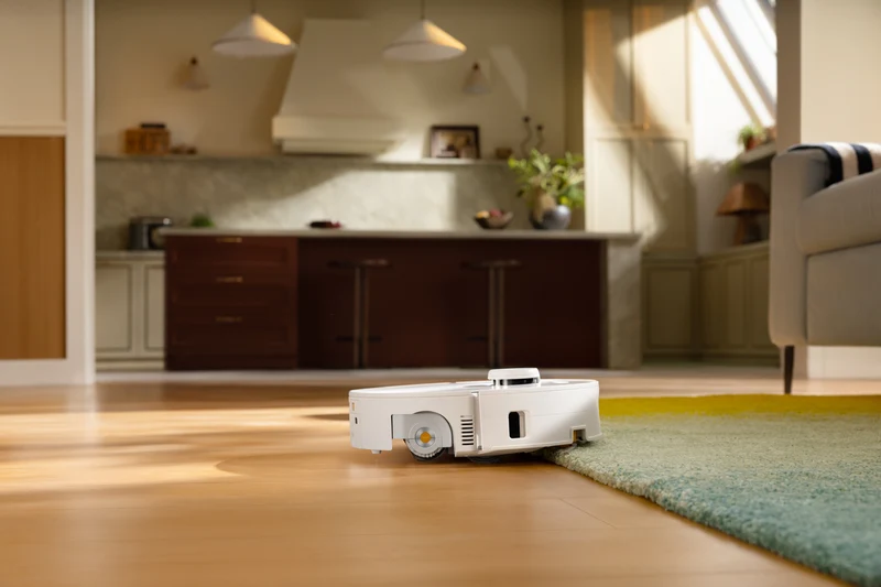 Roborock QRevo Curv 2 Flow Robotic Vacuum