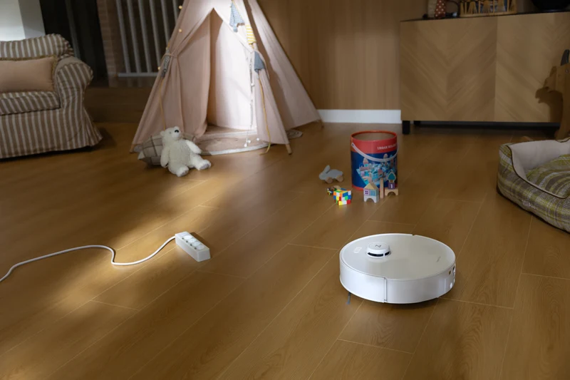Roborock QRevo Curv 2 Flow Robotic Vacuum