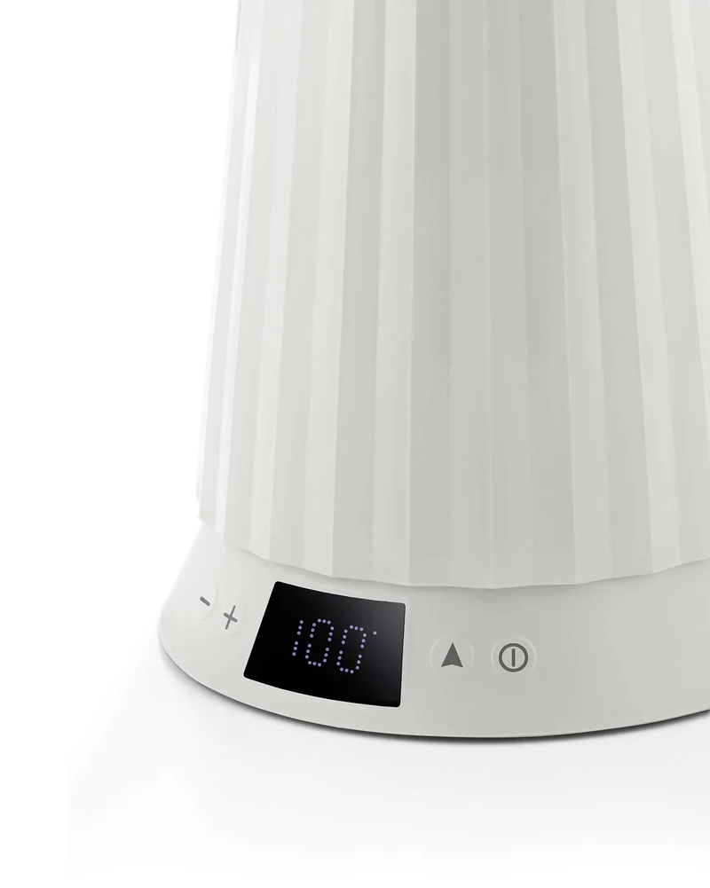 Vandkedel med temperaturkontrol og 1500 W – Plissé Design
