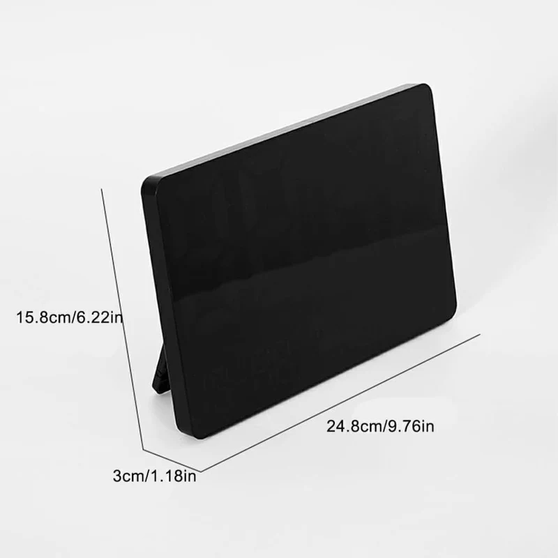 Elegant Digital Vægur med LED Display