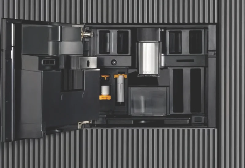 Miele 45cm Built-In Coffee Machine with AutoDescale and Plumbed-In DirectWater Connection Obsidian Black