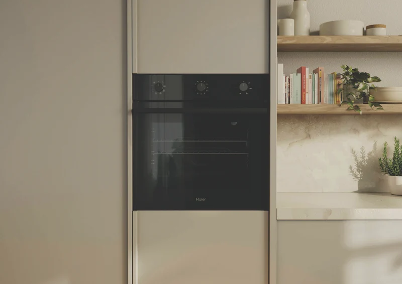 Haier 300 Series 60cm Electric Oven, 7 Function, Air Fry, Black