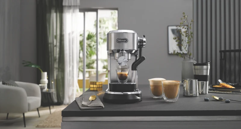DeLonghi Dedica Maestro Plus Coffee Machine