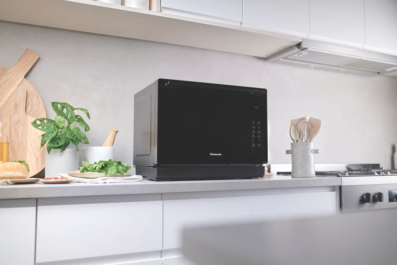 Panasonic 31L 1000W 4-in-1 Convection Microwave