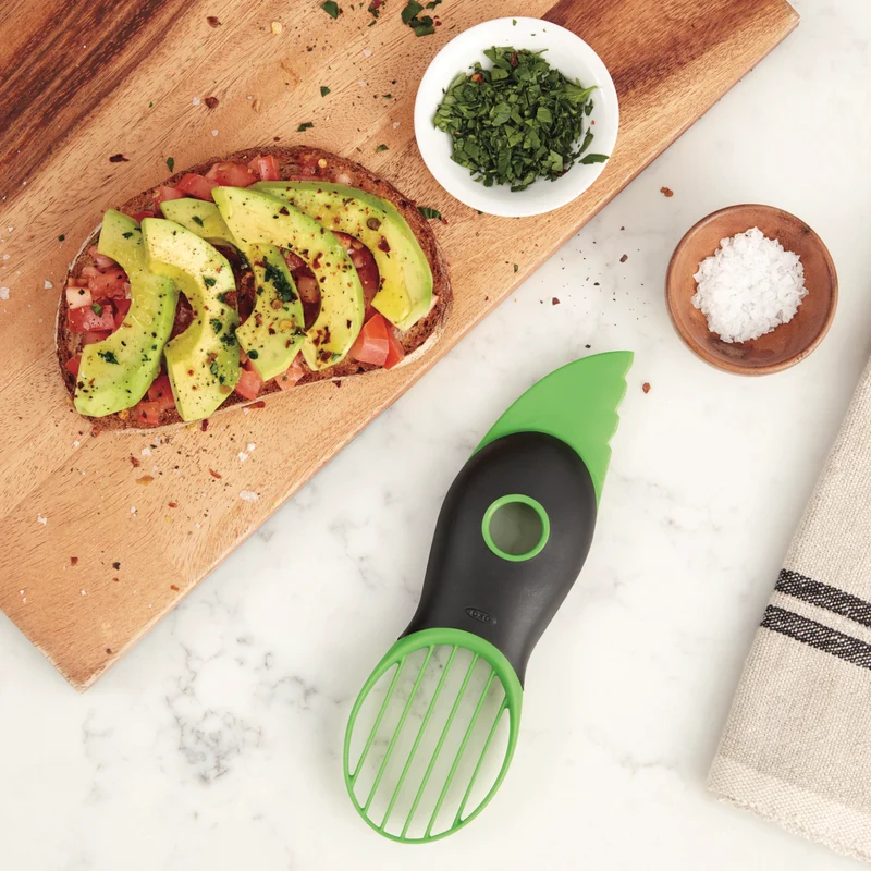 OXO 3 In 1 Avocado Slicer Green