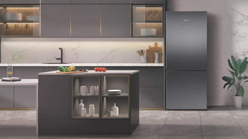 Hisense 417L Bottom Mount Refrigerator