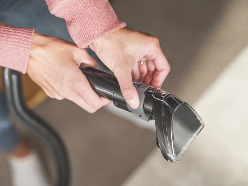 Bissell SpotClean Carpet Cleaner