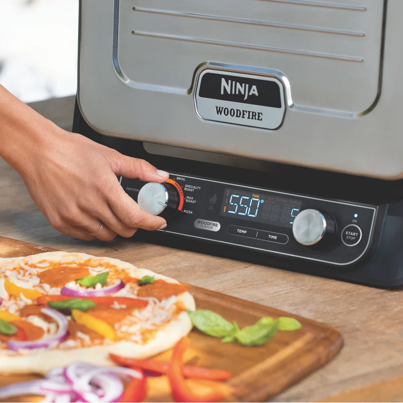 Ninja Woodfire Outdoor Oven Red