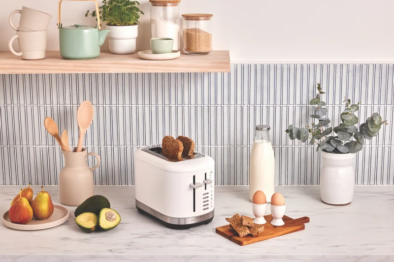 KitchenAid 2 Slice Toaster Porcelain White