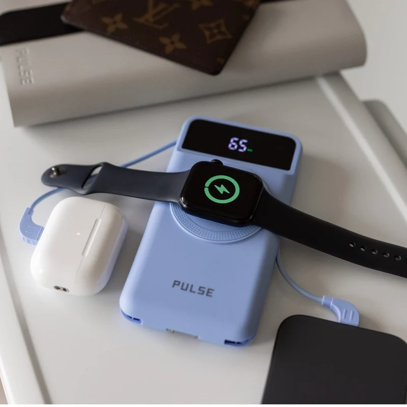 5-i-1 Powerbank 10.000 mAh - Reiselader med USB-C, Lightning, Qi og adaptere (2 stk.)
