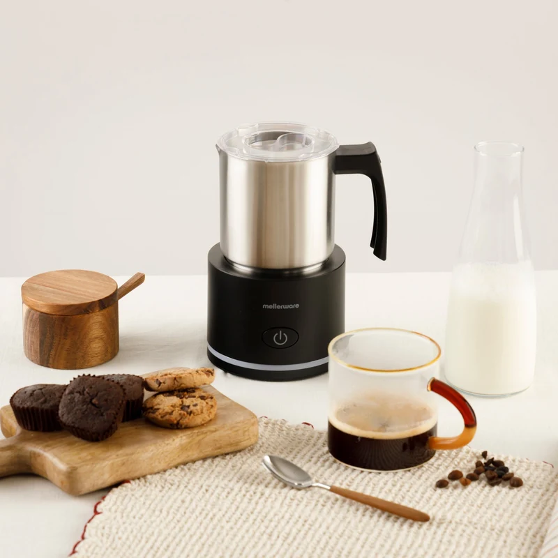 Mælkeskummer til cremet skum, cappuccino, frappé og kaffe drinks hjemme