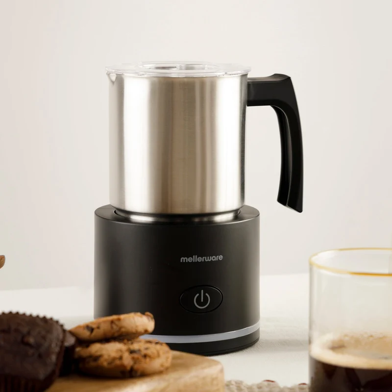 Mælkeskummer til cremet skum, cappuccino, frappé og kaffe drinks hjemme