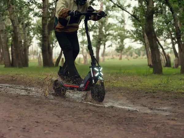 Refurbished ZT3 Pro Segway Electric KickScooter