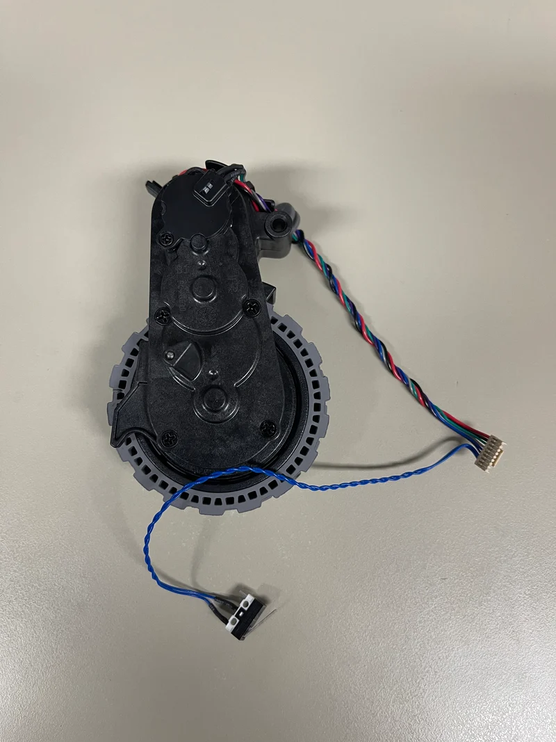 Ecovacs Deebot T20 Pro /T30 / T30 Pro - LEFT WHEEL (GENUINE)