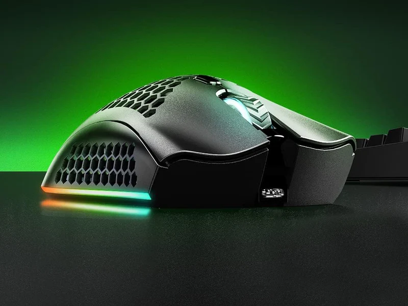 2,4 GHz spelmus med RGB-ljus och justerbar DPI