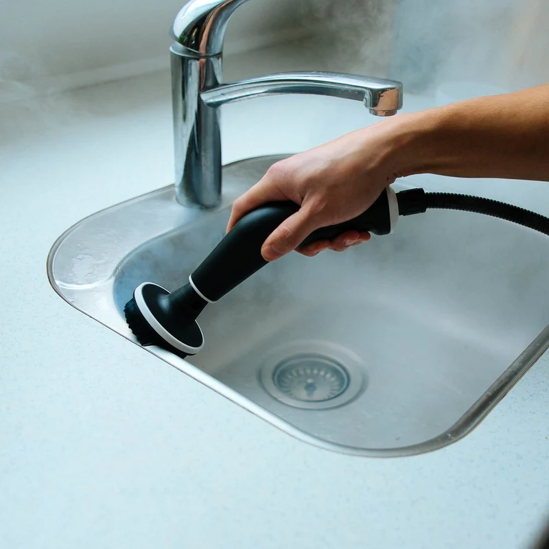Sjö SteamCleaner Ångtvätt 1500W – 4 Bar med 1450 ml Vattentank och 8 Delar Tillbehör
