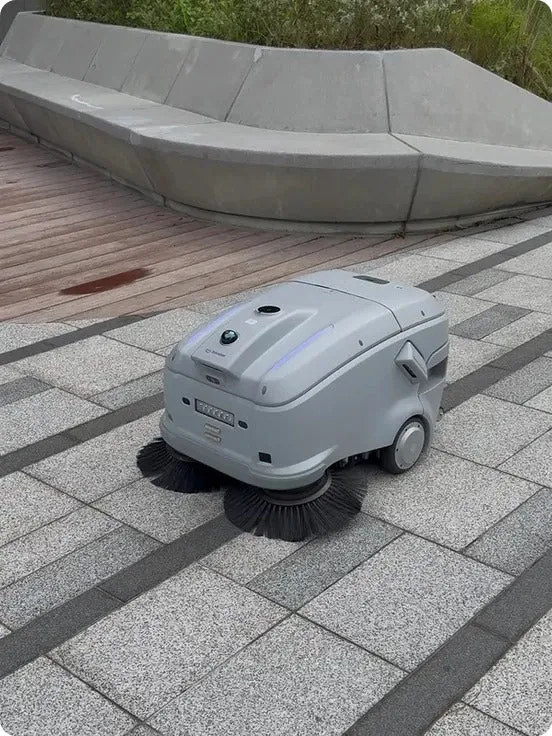 Sveabot V100 Smart Robot Vacuum Cleaner for indoor & outdoor