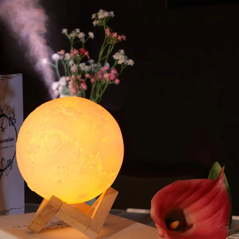2-i-1 Aroma Diffuser og Natlampe med 880 ml Vandtank og Tre Lystilstande