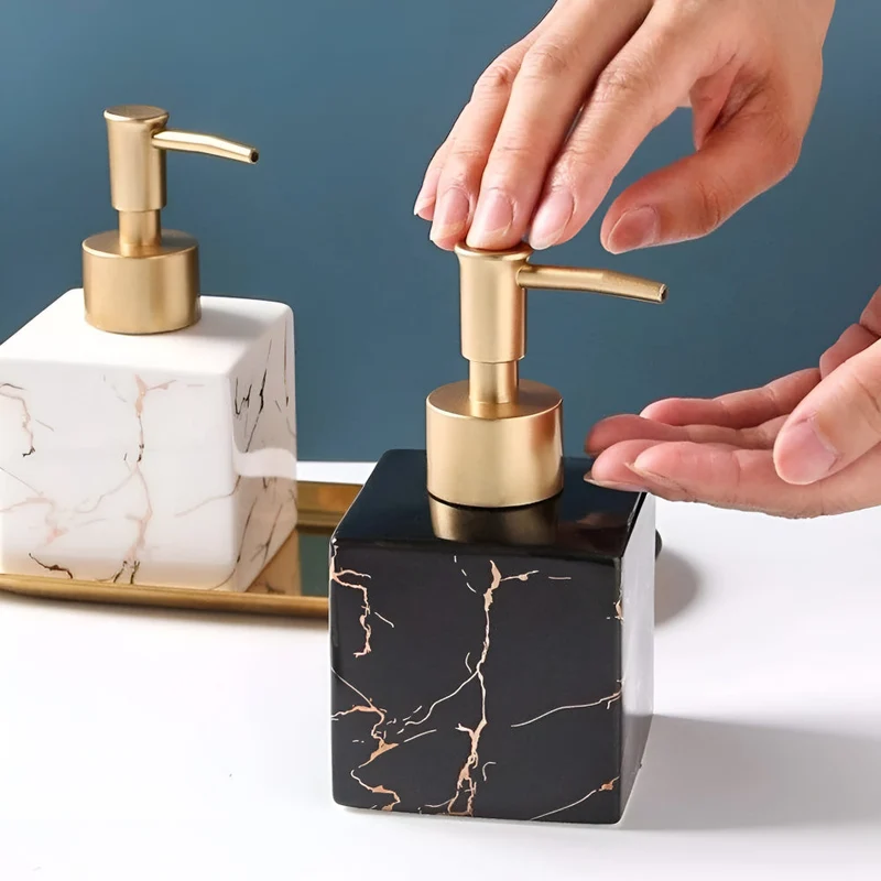 Seifenspender i keramik med marmorlook 280 ml | Mattguld pumpe | Til køkken & badeværelse, sæbe, shampoo, lotion, opvaskemiddel