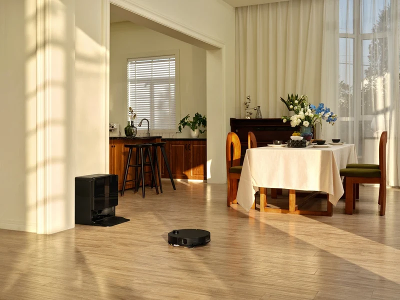 A Grade Refurbished Roborock Saros 10 Robotic Vacuum Cleaner