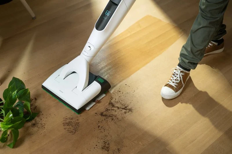 Kobold Cordless Vacuum (VK7) and 2 in 1 Vacuum Mop Attachment (SP7) Bundle
