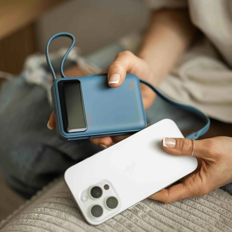 20.000 mAh Powerbank med 65W Power Delivery og indbygget USB-C-kabel til bærbar, tablet og smartphone