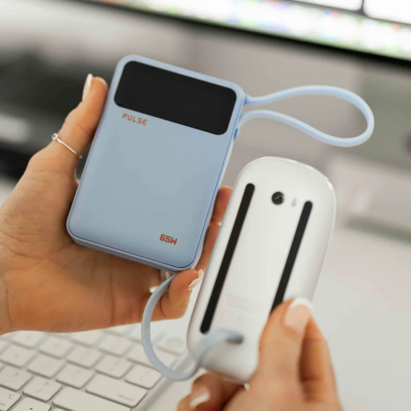 Kompakt 65 W Powerbank til laptop med 20.000 mAh og USB-C-kabel