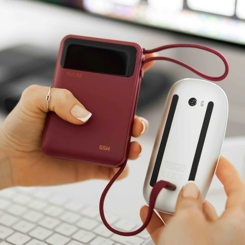 Kompakt 65 W Powerbank til laptop med 20.000 mAh og USB-C-kabel