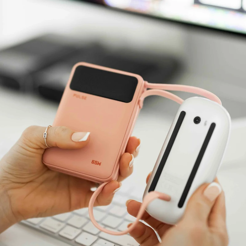 Kompakt 65 W Powerbank til laptop med 20.000 mAh og USB-C-kabel