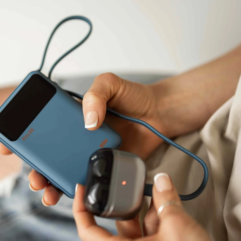 Kompakt 65 W Powerbank til laptop med 20.000 mAh og USB-C-kabel