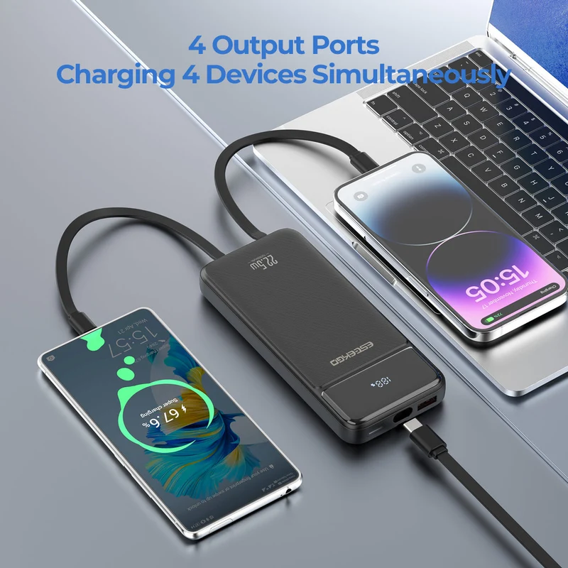 Powerbank med 10.000 mAh, indbyggede kabler, LED-display og hurtigopladning til 4 enheder