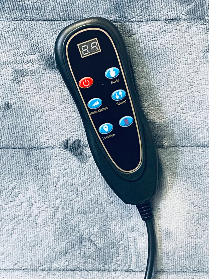 Massagematta med 7 massagehuvuden och värmefunktion