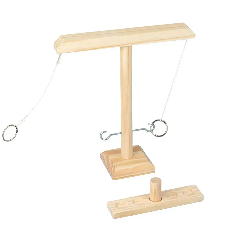 Wurfspiel mit Holzringen
