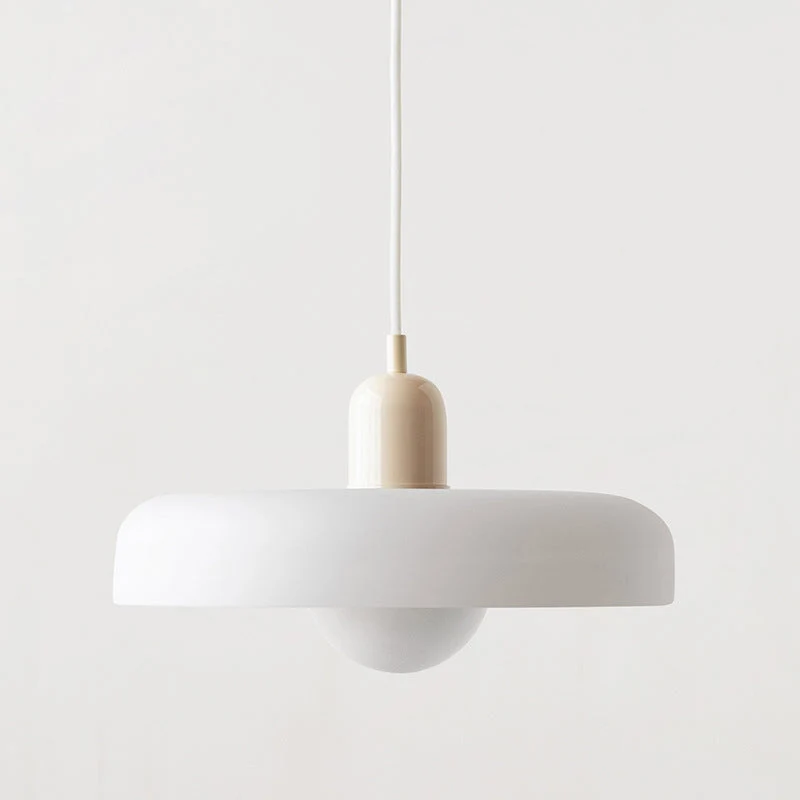 Farvet Glas Pendellampe fra Bauhaus