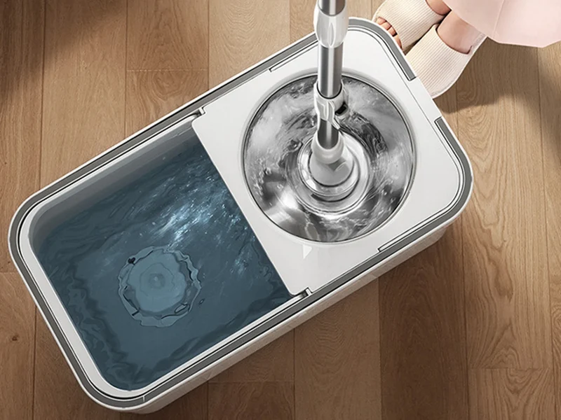 360 roterande mopp med 2x mikrofiberkuddar - effektiv och ergonomisk rengöring
