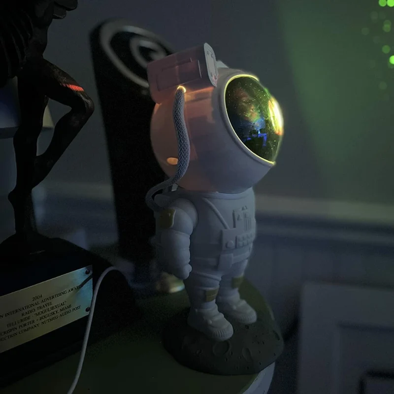 Astronaut Stjerneprojektor Lampe - Nebuløst Nattelys til Soveværelse