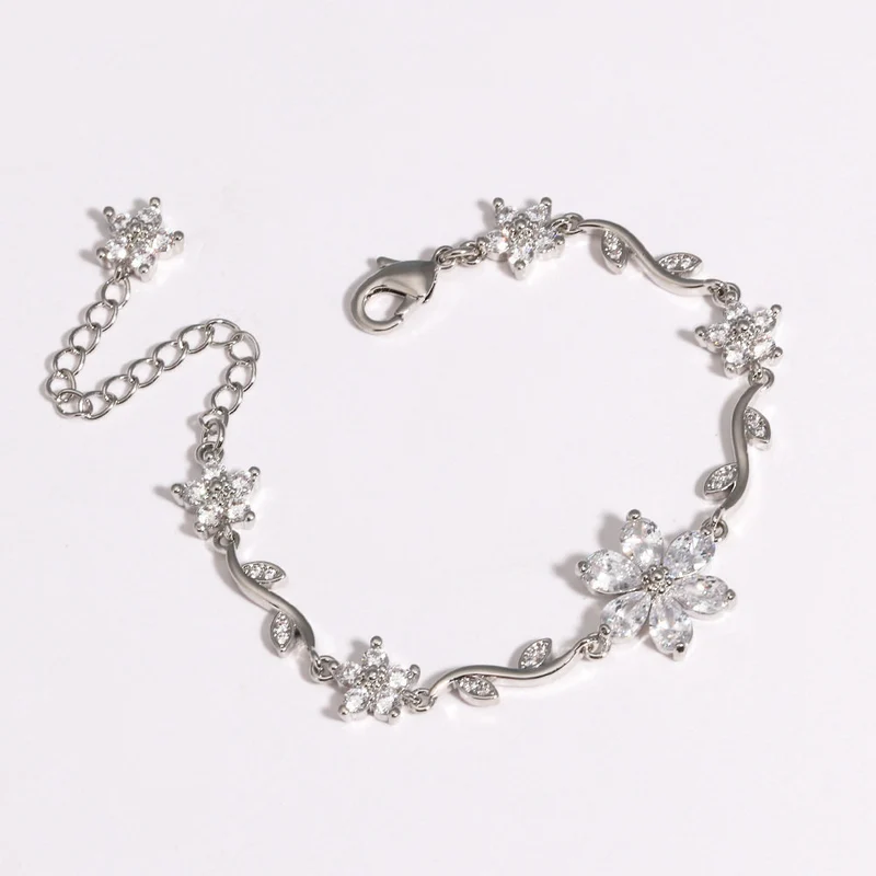 Jewelance™ BlossomBracelet 1+1 GRATIS: Blomma Blomblad Blomster Modearmband