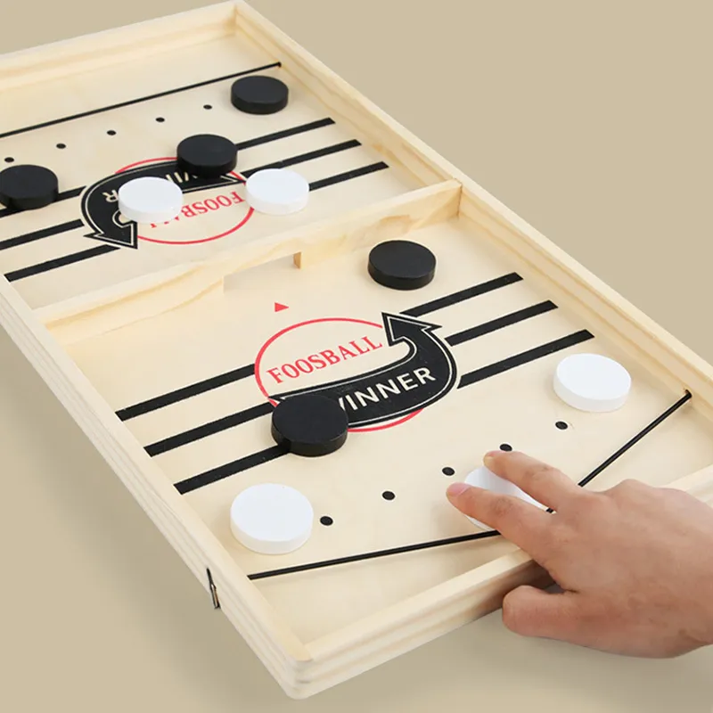 Slingshot Brætspil med Strategi og Sjov