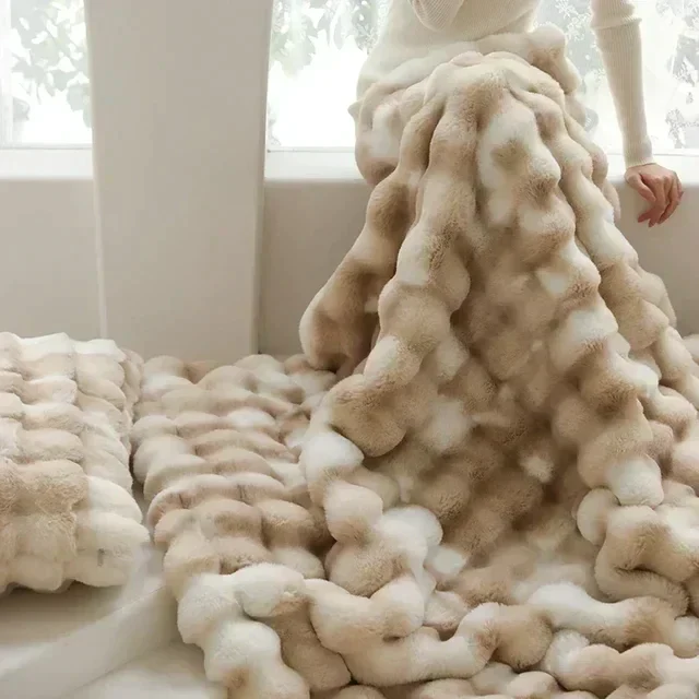 Bærbar vinter fleece tæppe i kunstpels – Blød og stilfuld til sofa og rejser