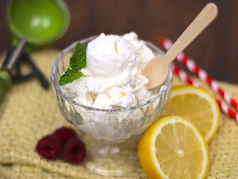 Sorbet och glass dessert maskin