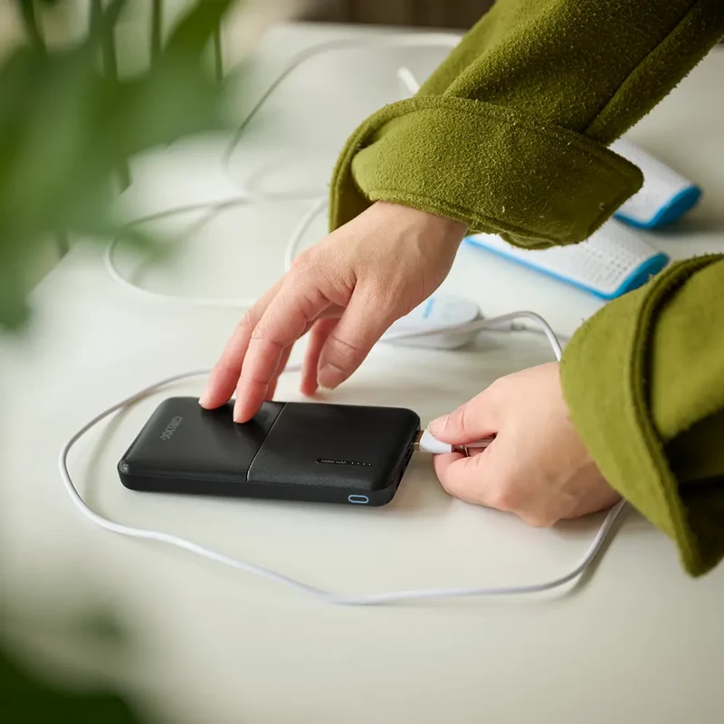 Bærbar elektrisk skotørrer og lugtfjerner, effektiv og handy