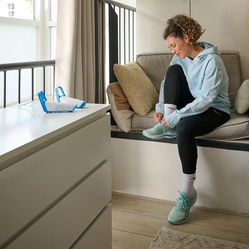 Bærbar elektrisk skotørrer og lugtfjerner, effektiv og handy