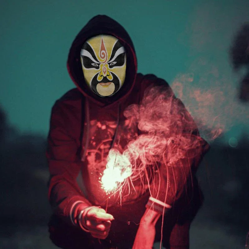 Bluetooth APP Halloween Maske mit Smart LED, personaliserbar und wiederaufladbar