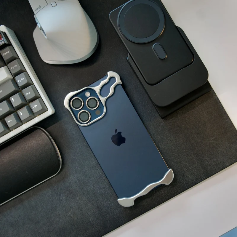 Slanket etui til smartphone med minimalistisk design