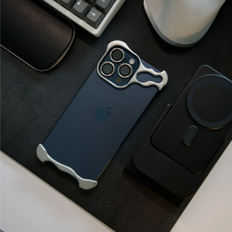 Slanket etui til smartphone med minimalistisk design